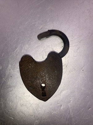 Antique Rusty Rustic Primitive Heart Shaped Padlock