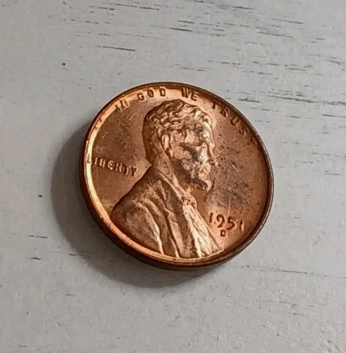 1951-D AU Lincoln Wheat Cent ~ Free Shipping! #1