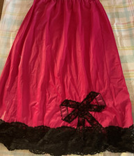 VANITY FAIR Vintage Half Slip, Size Small, Bright Pink w/ Black Lace