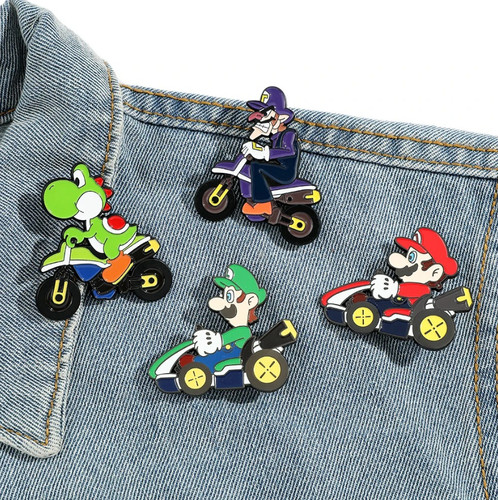 4pcs Cute Cartoon Mario Enamel Pins Women’s Brooches Lapel Backpack Badges - NEW