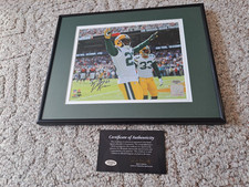 GB PACKERS DAMARIOUS RANDALL AUTOGRAPHED 8X10 COLOR ACTION PHOTO FRAMED PROOF