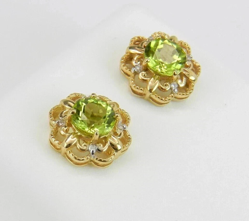 2Ct Round Cut Simulated Green Peridot Women's Earrings 14K Yellow Gold Plated - Image 4 of 4