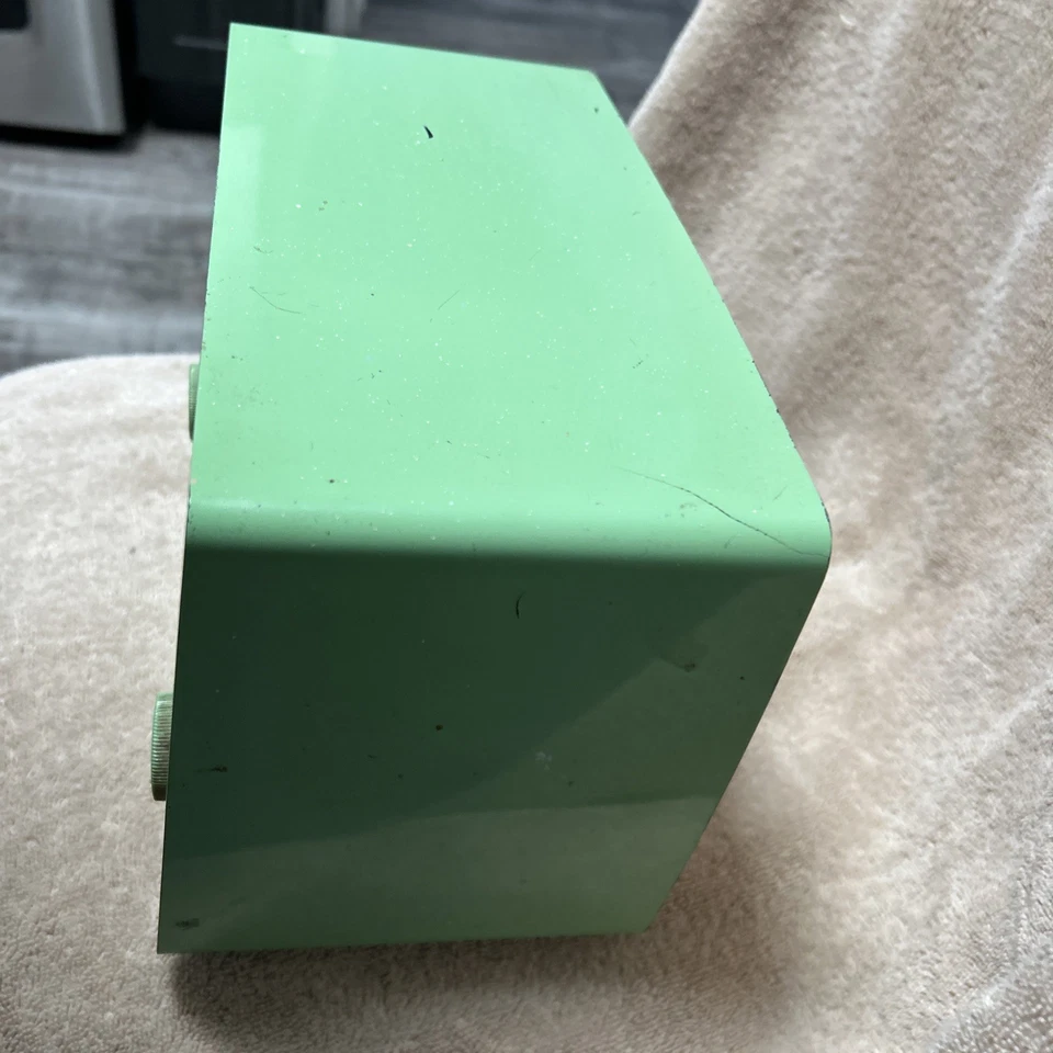 Philips 1940 - 1956 Bakelite Radio - Image 3 of 4