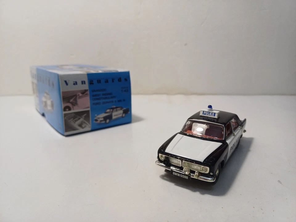 Vanguards 1/43 Ford Zephyr 6 Mk3 Police Car 1962 - Image 2 of 4