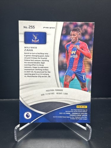 2021-22 Wilfried Zaha Chronicles Spectra Purple Mojo Prizm Crystal Palace - Picture 4 of 4