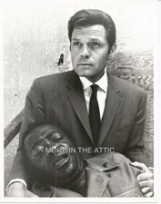 JACK LORD IS STEVE McGARRETT ORIGINAL HAWAII FIVE-O TV STILL #2