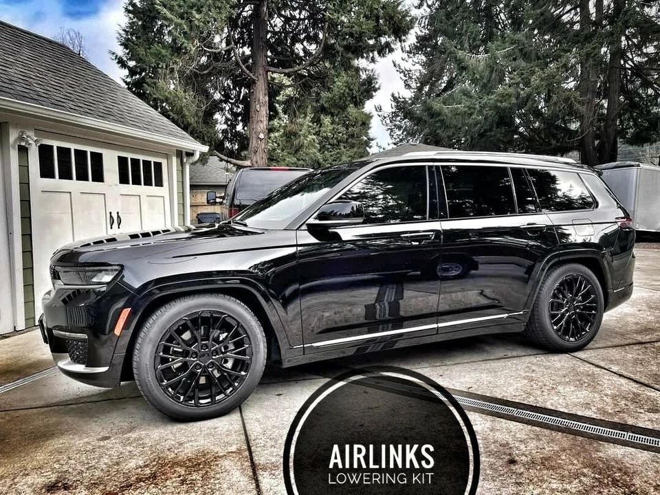 Eslabones de bajada Airlinks para Jeep Grand Cherokee WL 2021+ con suspensión neumática Foto 3 de 3