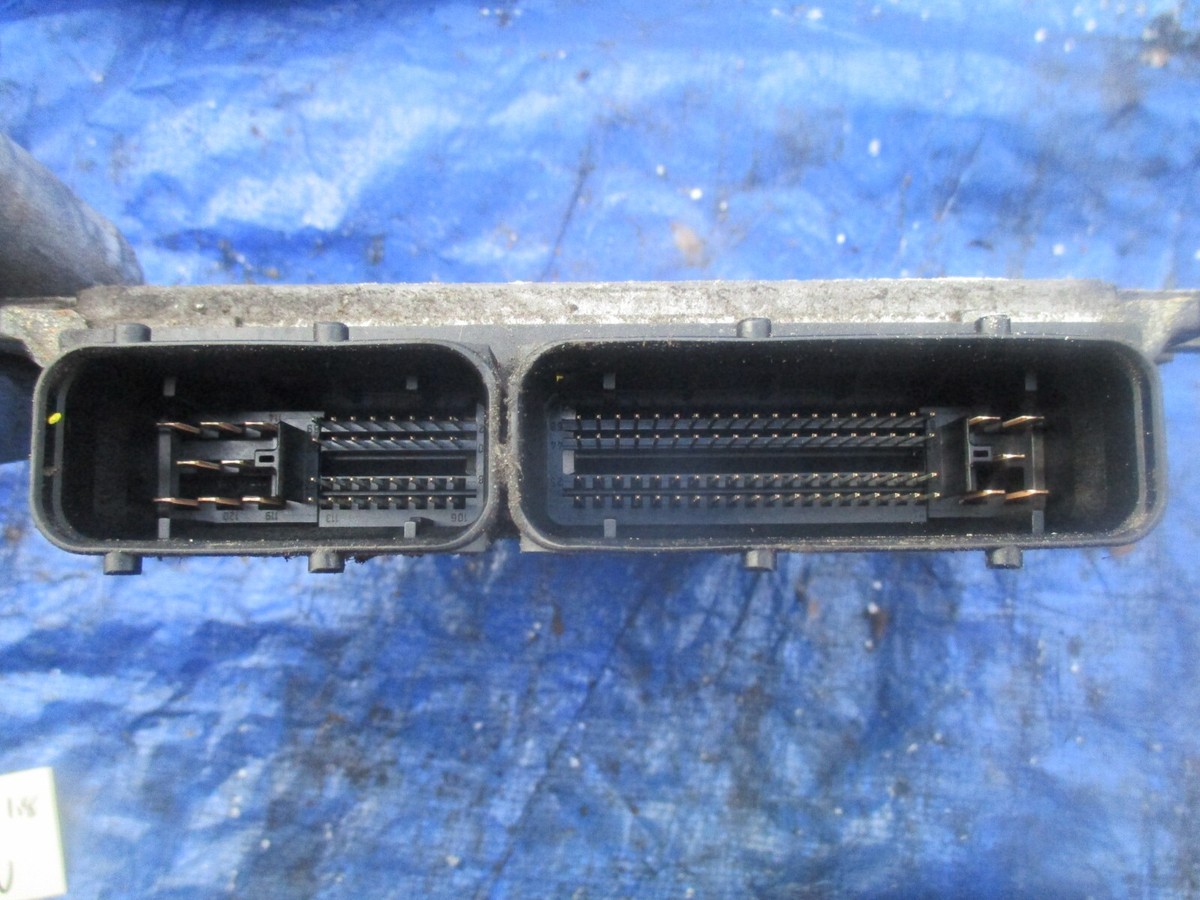 シャンティマシン　snomat ECM AUTO 1996 Nissan Pathfinder 3.3 engine computer MECM-W180 ECU ECM