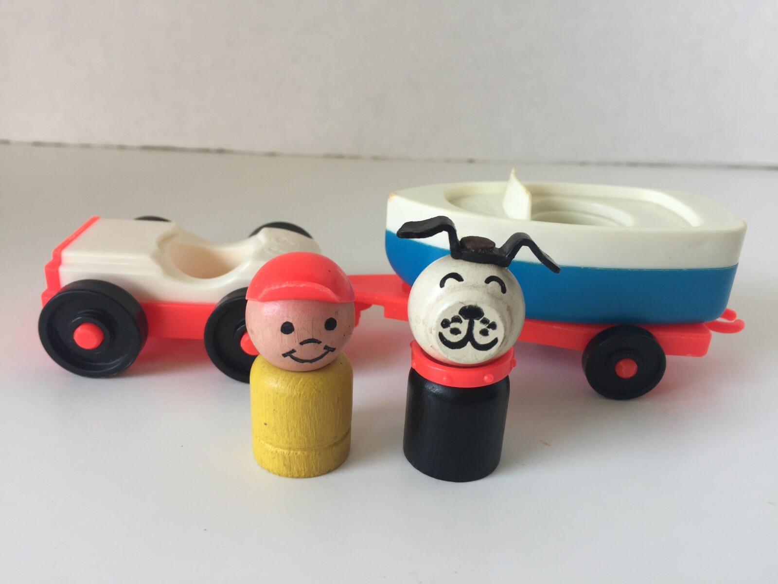 little people car set