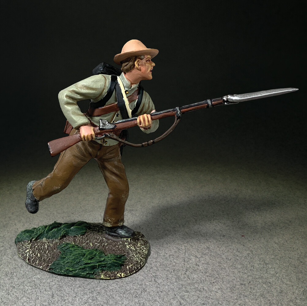 BRITAINS 31336- Confederate Soldier Attacking with Bayonet Leveled Diecast Metal