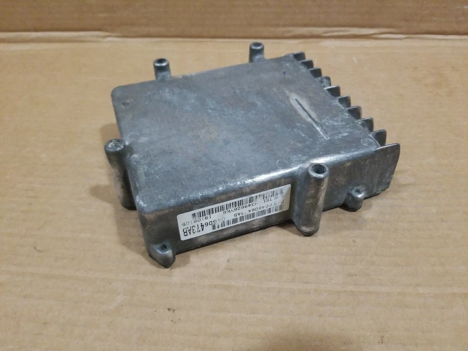 Módulo de control de transmisión PLYMOUTH BREEZE 1997 OEM TCM 04606473AB Foto 4 de 4