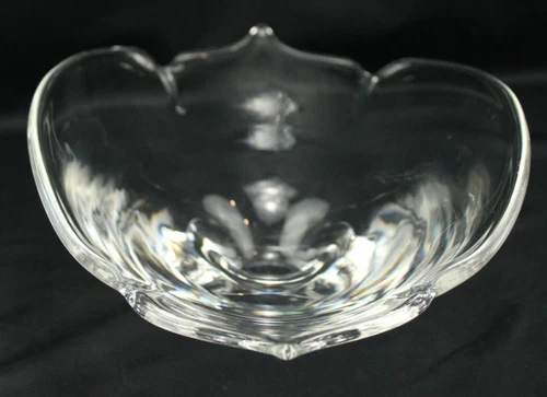 Steuben Signed Quatrefoil Cansole Bowl Glass 9 3/4" Calyx