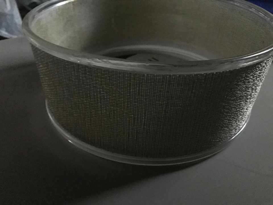 Interdesign fruit bowl woven wire design-NEW; 10inX10inX4in,stand is transparent - Image 4 of 4