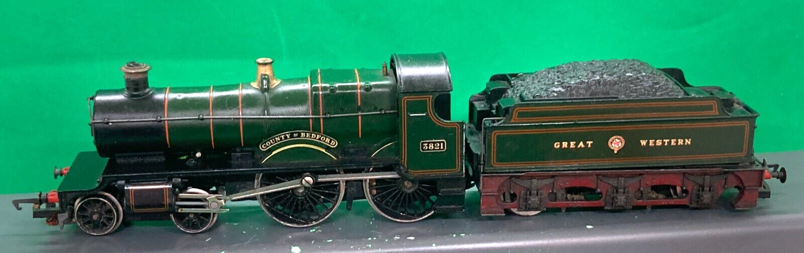 HORNBY OO R392 GWR COUNTY CLASS 38xx 4-4-0 COUNTY OF BEDFORD 3821 - NO ...