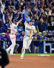 Freddie Freeman 2025 World Series Game 3 Walk Off Dodgers 8x10 MLB Photo