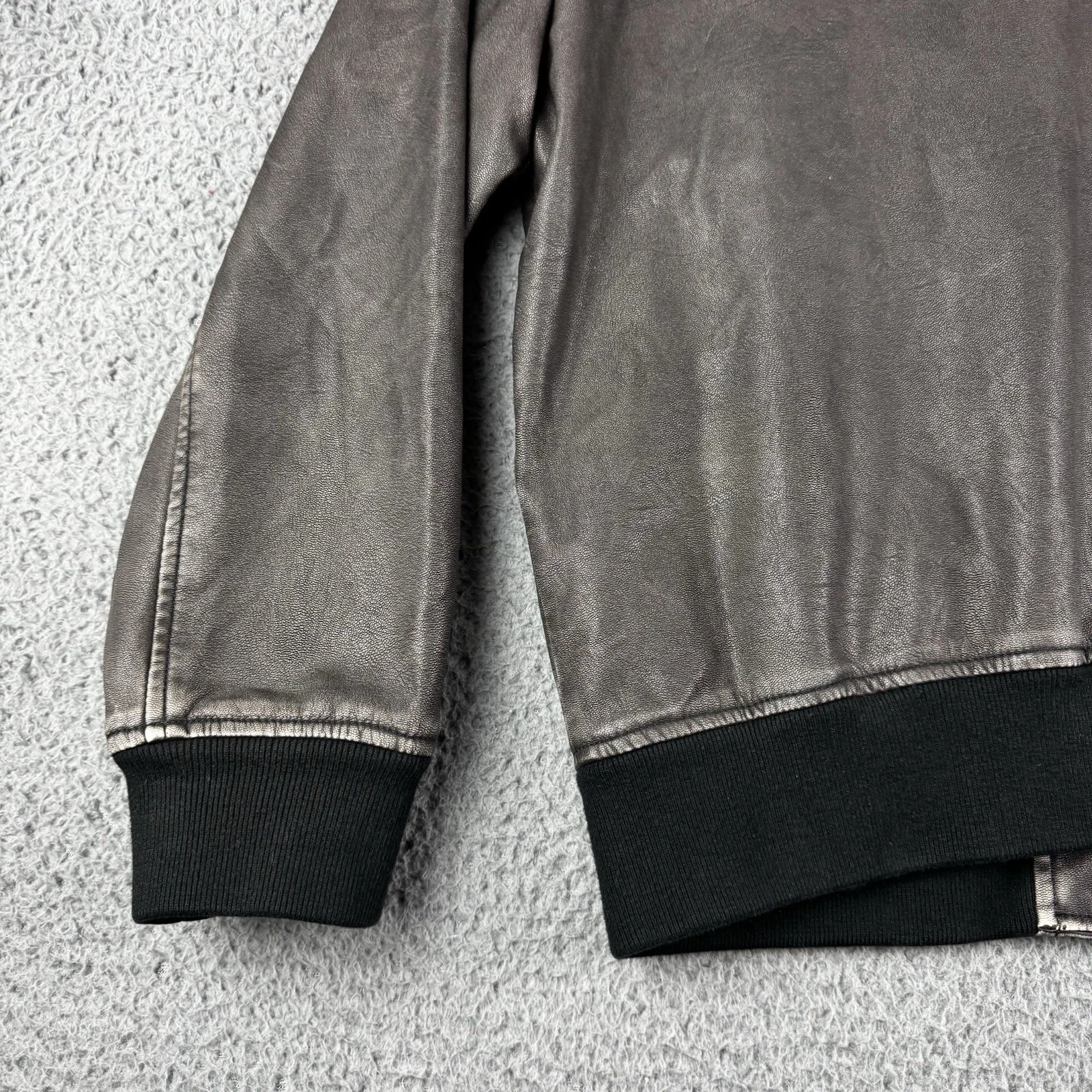 Abercrombie & Fitch Jacket Mens Small Relaxed Vegan Leather Bomber Grey Full Zip - product detail image 13