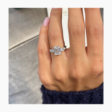 Emerald Cut 2.50Ct 18k White Gold Lab Grown Diamond/CVD Women's Engagement Ring
