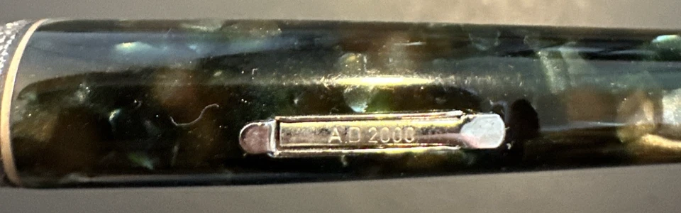 Pluma Estilográfica Delta Nazareth 2000 Edición Limitada Verde/Plata Oro 18K B Nuevo en Caja Foto 4 de 4