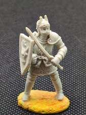Armored Knight With Sword And Shield Cow Sigil 40MM Plastic Miniature
