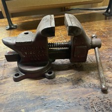 Vintage Columbian No. 43 Swivel Base Anvil Vise 3'' Jaws USA Cleveland Ohio