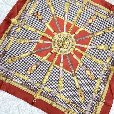LANCEL Seidentuch Malerstil groß quadratisch 88x89 kräftiges Muster Vintage