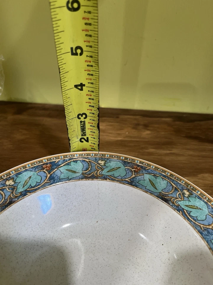 Juego de 3 cuencos Studio Nova Village Trail Y2219 con borde redondo de 8,25" - usados Foto 4 de 4