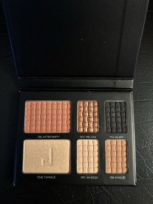 Doucce On The Go Makeup Eyeshadow Face Palette Neutral Colors MSRP $65