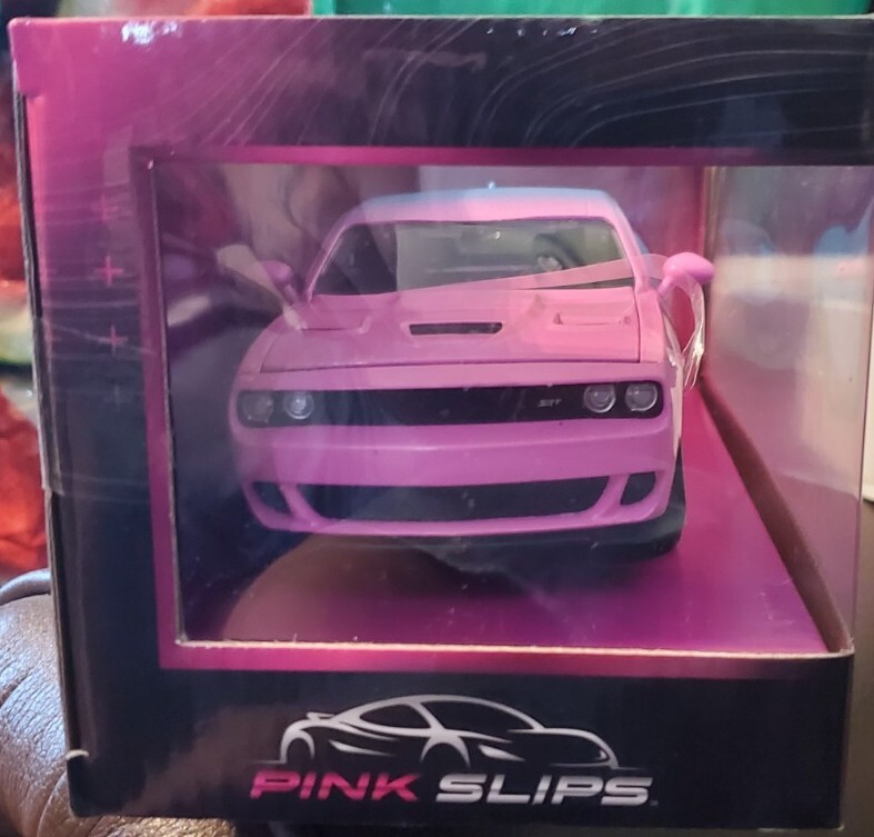 PINK SLIPS 2015 ダッジ　チャレンジャー　1971 シボレー PINK SLIPS 2015 ダッジ チャレンジャー 1971 シボレー - メルカリ