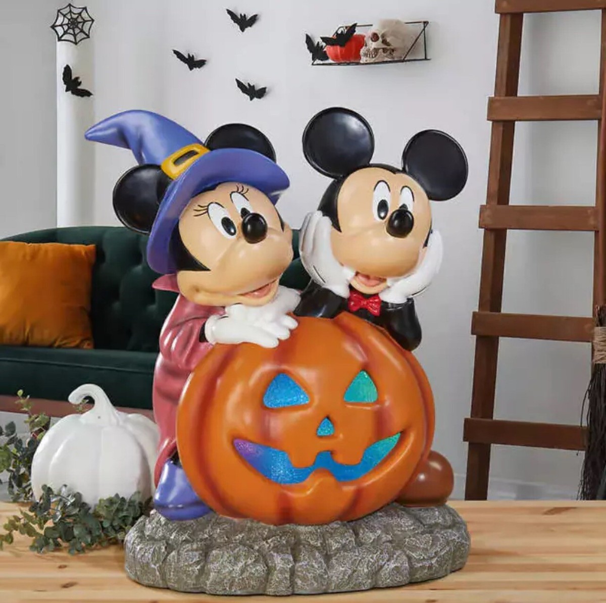 Disney Halloween Mickey and Minnie Pumpkin Greeter, Plays Haunting