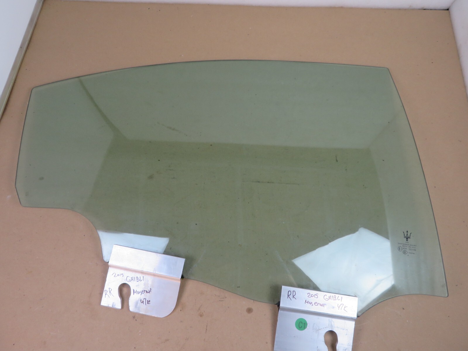2014-2017 MASERATI GHIBLI REAR RIGHT PASSENGER SIDE DOOR WINDOW GLASS OEM