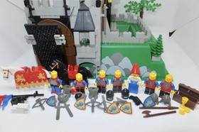 LEGO LEGOLAND King's Mountain Fortress 6081 In 1990 Used Retired Comp