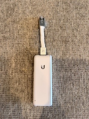 Ubiquiti Networks UniFi Cloud Key UCK-G2-ES Wireless Access Point White Ethernet