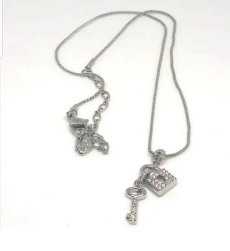 SWAROVSKI GINGER LOCK AND KEY PENDANT NECKLACE Austria Swan Sign 16” LONG 618798 - Picture 4 of 13