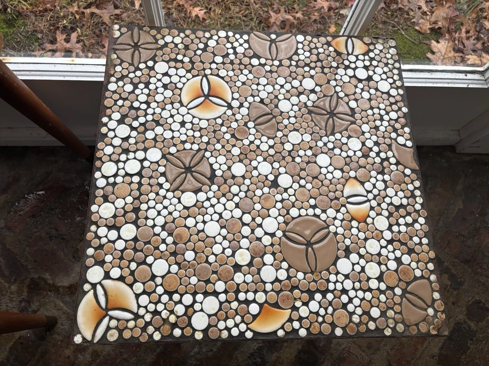 Juego de 3 mesas anidadoras de guijarros de cerámica artesanales vintage, necesitan restauración Foto 4 de 4