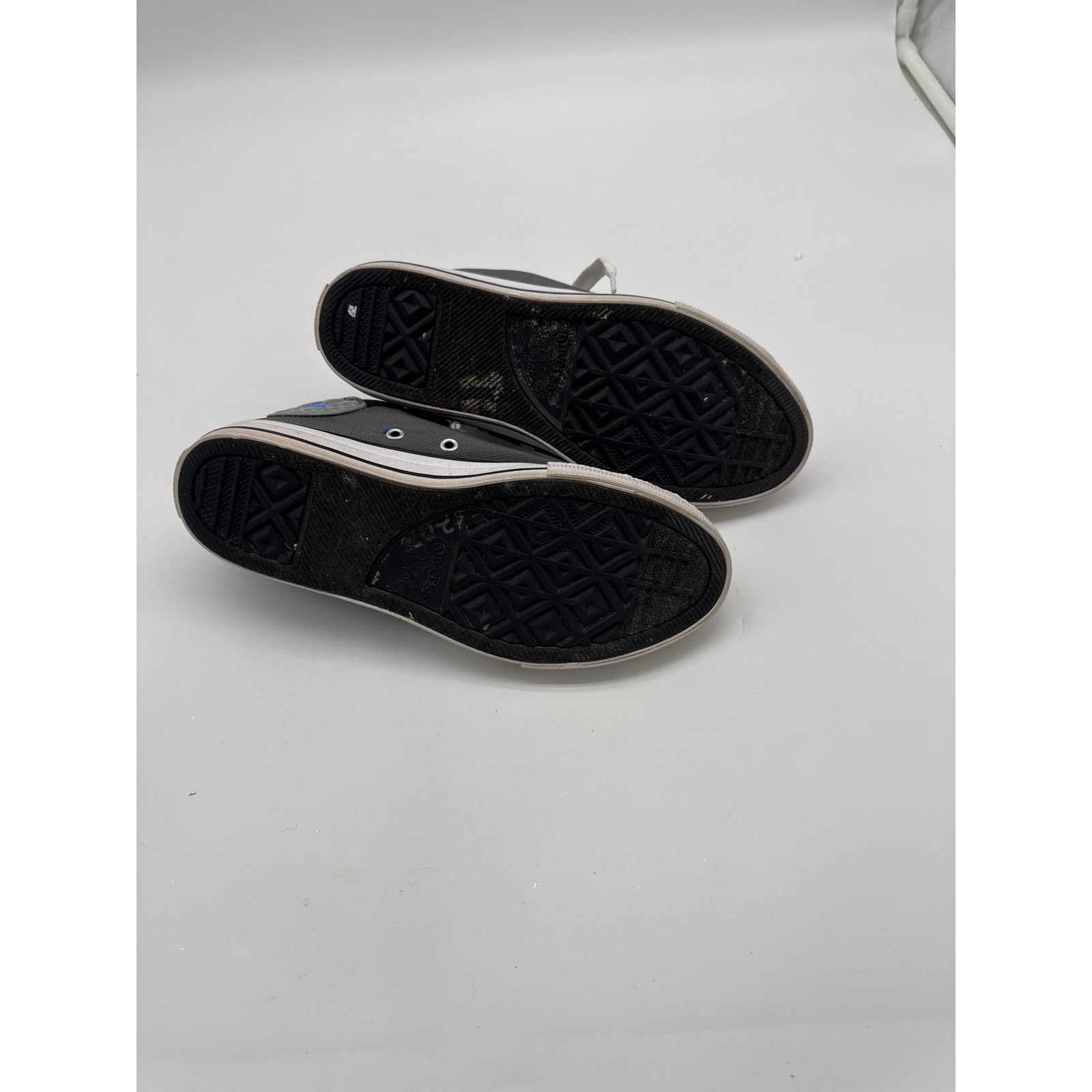 Kids Boys Girls Converse Chuck All Star Mid Top Canvas Shoes Gray Size 5 Junior thumbnail 6