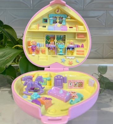 Vintage Polly Pocket Perfect Playroom COMPLETE Set Bluebird 1994