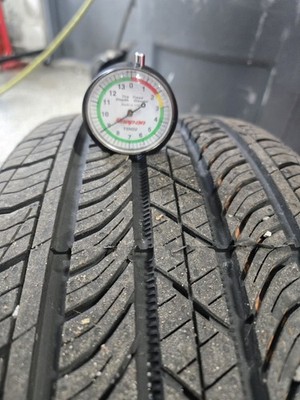 Barely used  tire 225/45R18 95H Continental Procontact Tx, Tread depth 9/32
