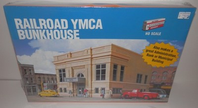 Walthers Cornerstone HO Scale Railroad YMCA Bunkhouse Kit #933-2951 NIB