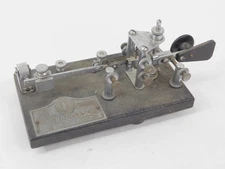 Vibroplex Champion Vintage Ham Radio Telegraph Key Bug (SN 141108 from 1945)