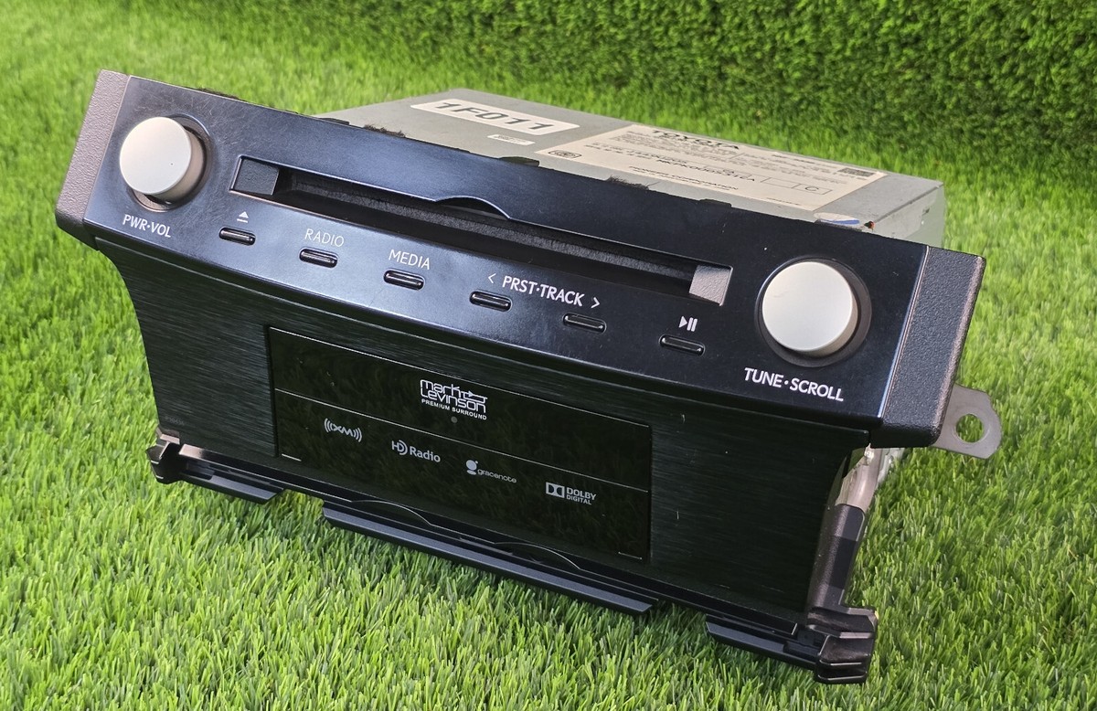 2014-2015 Lexus IS200T IS350 Gracenote XM HD radio head unit 86130