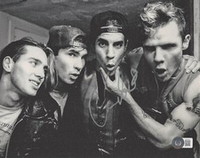 CHAD SMITH SIGNED RED HOT CHILI PEPPERS DRUMMER 8x10 PHOTO BAS BECKETT COA