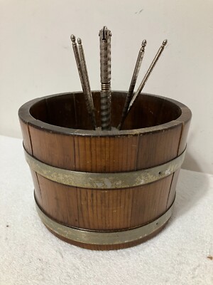 VTG 7'' Basketville Putney Vermont Wood Wooden Nut Bowl, Cracker, Picks Christmas