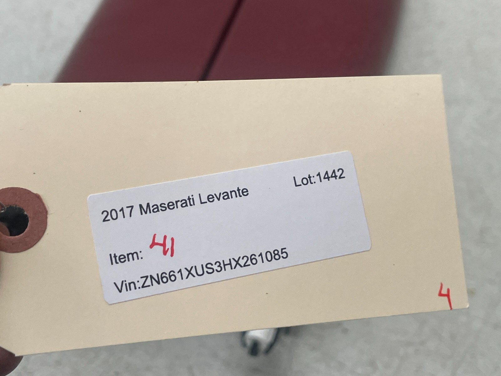 2017 2018 Maserati Levante Center Console Armrest Storage Cover Lid Red 1442 OEM