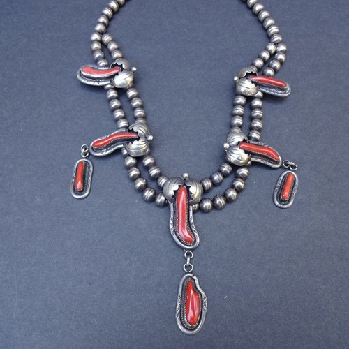 Vintage Sterlingsilber ALTE ROTE MEDITERRANE KORALLE Kürbisblüte Stil HALSKETTE - Bild 12 von 12