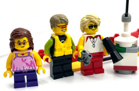 Fun at the Beach - People Pack Lego City 60153 with instructions