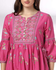 Women Floral Print Tiered Dress