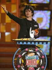 Billie Joe Armstrong of Green Day accepts awards for Favorite Musi- Old Photo 1