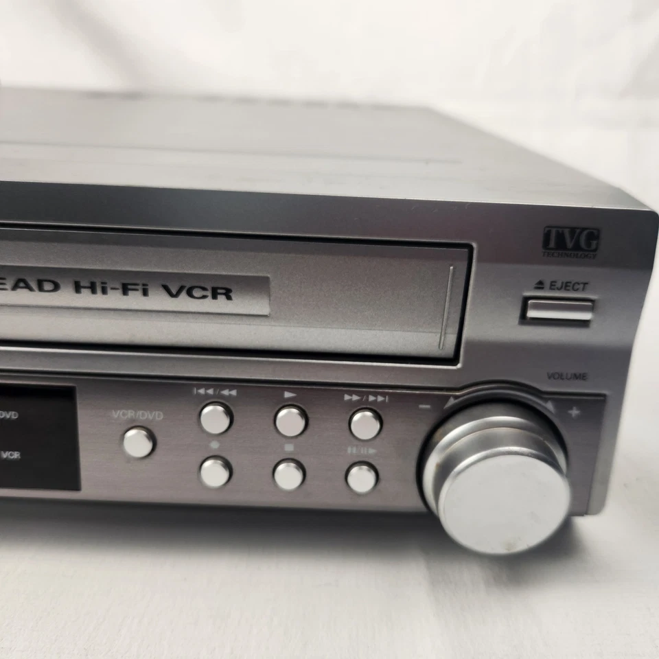 Sanyo DVD/VCR VHS Recorder Combo *UNTESTED* but Powers On - Image 2 of 4