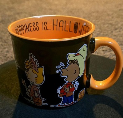 Halloween Peanuts Gang Trick Zrike Happiness is Halloween 16oz Coffee/Tea Cup