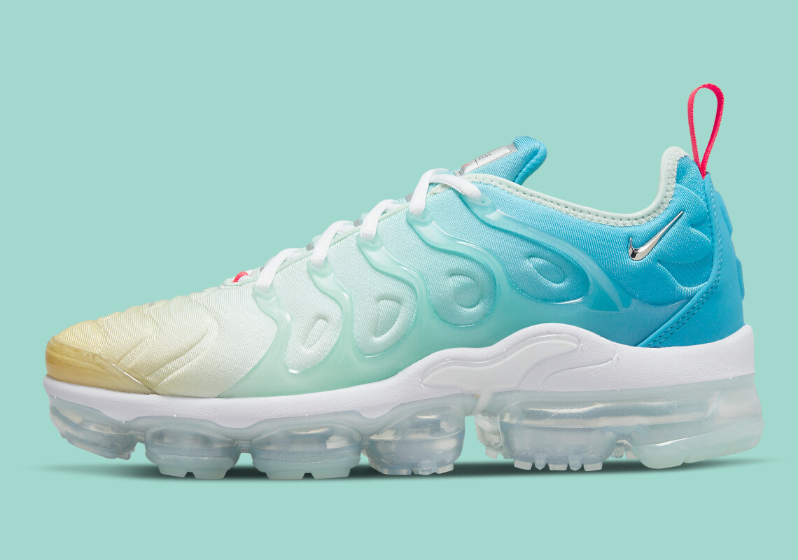 Air Vapormax Plus Mint Foam Laser Blue 